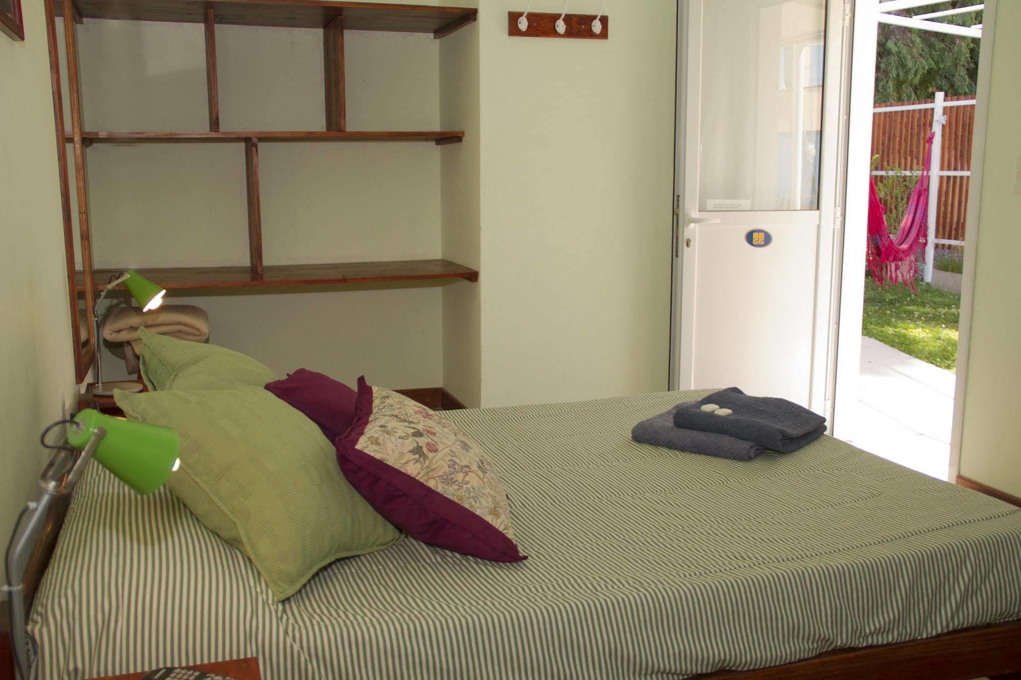 La Tosca Hostel Пуерто Мадрин Екстериор снимка